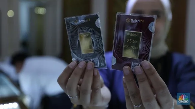 Harga Emas Batangan Turun Serentak di Galeri 24 dan Pegadaian