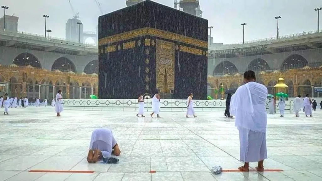 Saudi Terapkan Generator Darat untuk Penyemaian Awan di Makkah dan Masya’ir