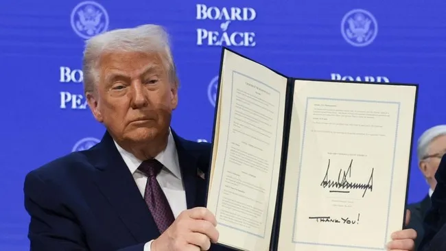 Trump Umumkan Keadaan Darurat Terkait Kuba dan Ancaman ke Negara Penghasil Minyak