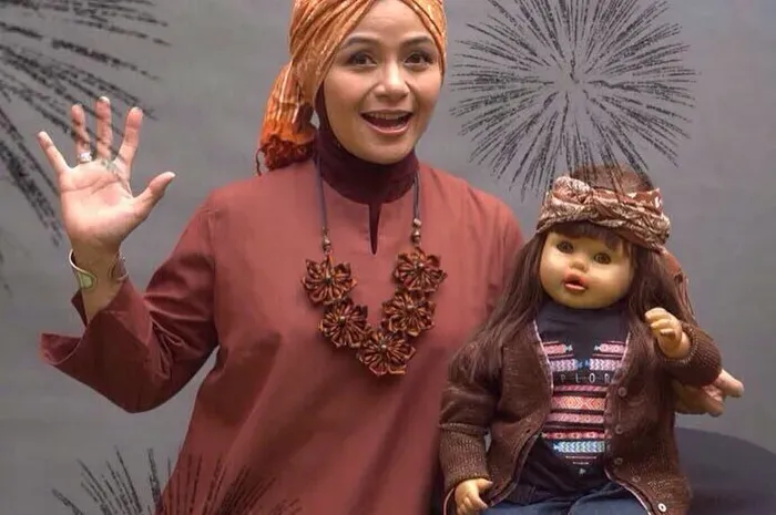 Ria Enes Sebut Tren Artis Anggap Boneka sebagai Anak Berasal dari Imajinasi
