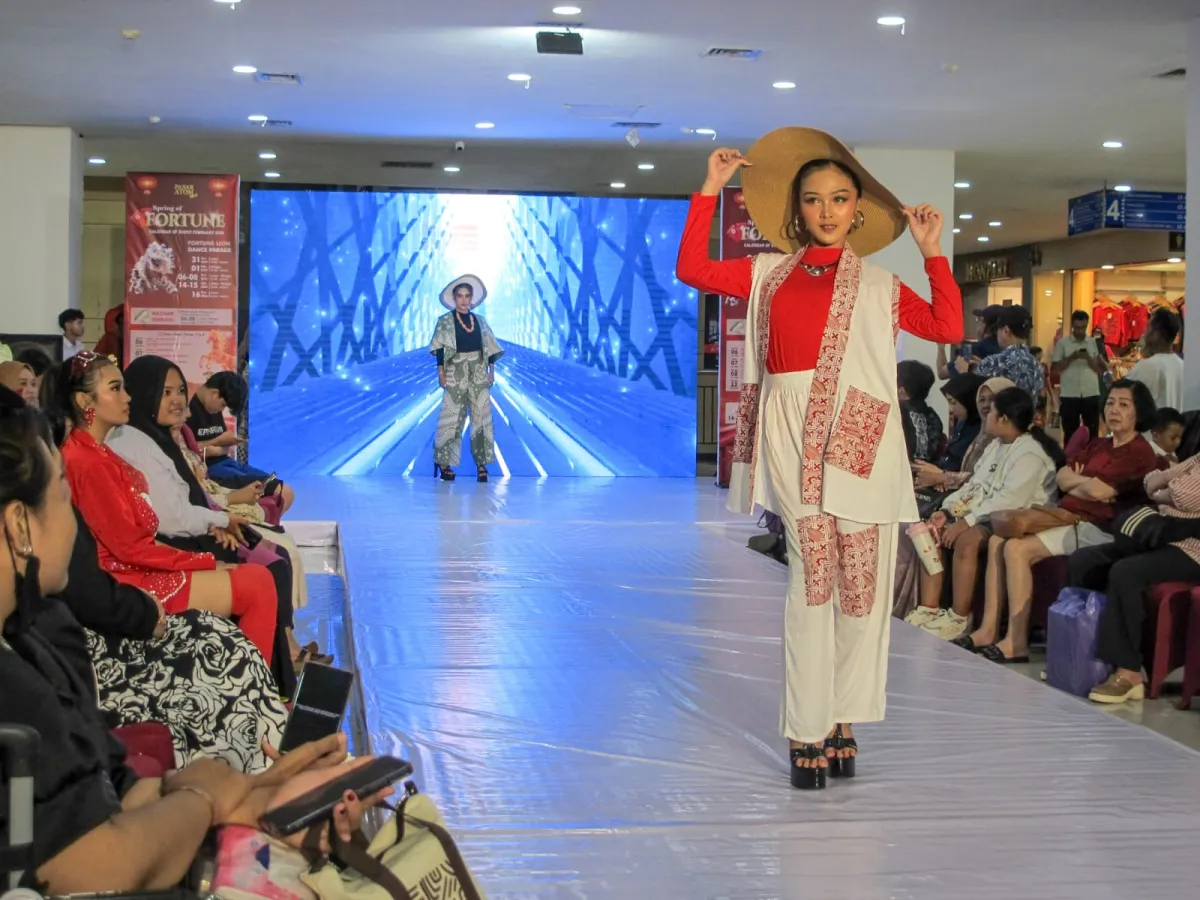Sincia Expo Pasar Atom: Wadah Kreativitas Desainer Lokal di Surabaya