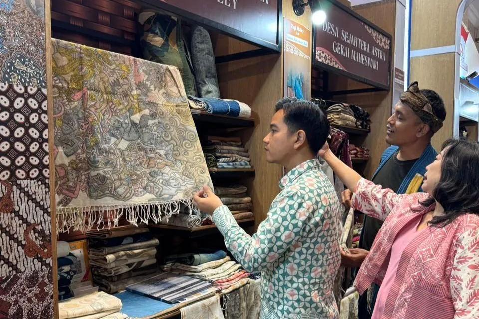 Wapres Gibran Tinjau INACRAFT 2026, Dorong Perajin UMKM Tingkatkan Mutu dan Tembus Pasar Global