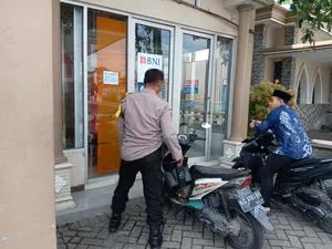 Polsek Sukorejo Lakukan Patroli Rutin di Sekitar ATM BNI untuk Tingkatkan Keamanan