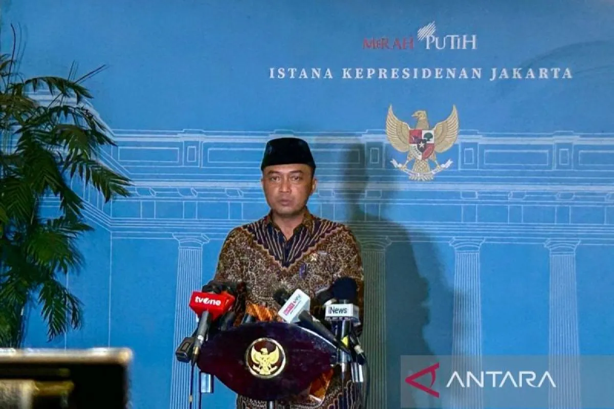 Adies Kadir Segera Dilantik Sebagai Hakim MK