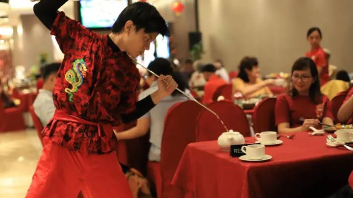 Novotel Tangerang Tawarkan Pengalaman Kuliner Imlek dengan Kungfu Tea
