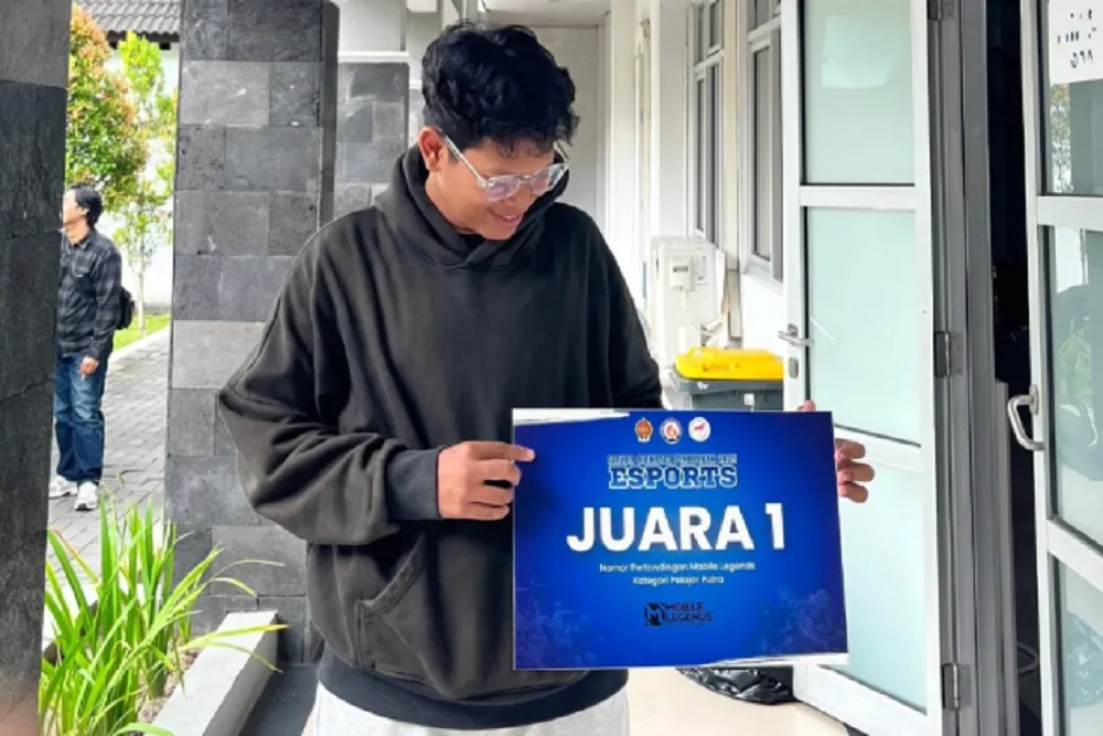 Seto Gusmantri dari MAN 2 Yogyakarta Raih Juara 1 E-Sports