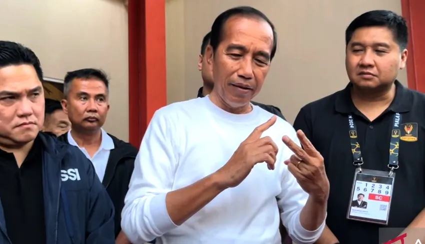 Presiden Jokowi Menanggapi Penurunan Indeks Demokrasi di Era Pemerintahannya