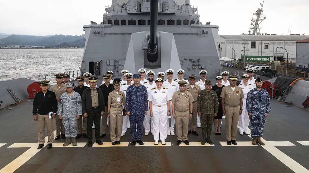 Filipina Perluas Kemitraan Pertahanan Multilateral di Tengah Ketegangan Laut Cina Selatan