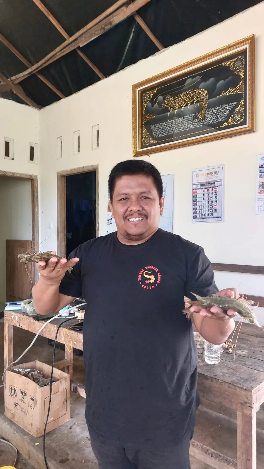 Alumnus UNAIR Sartoyo Sukses Dirikan Bisnis Distribusi Obat Perairan