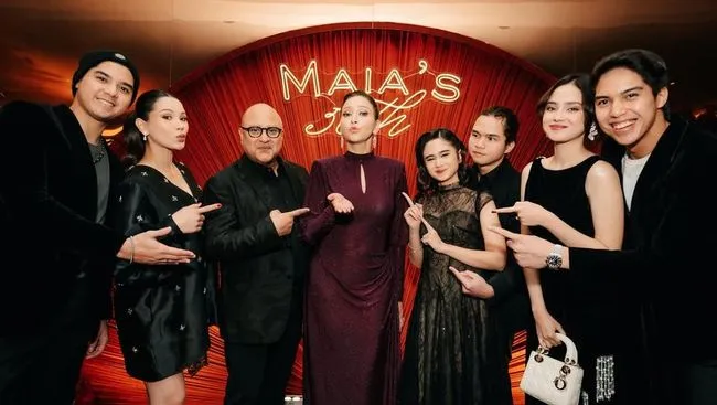 Maia Estianty Rayakan Ulang Tahun ke-50 dengan Gaya Elegan Bertema Hitam dan Merah