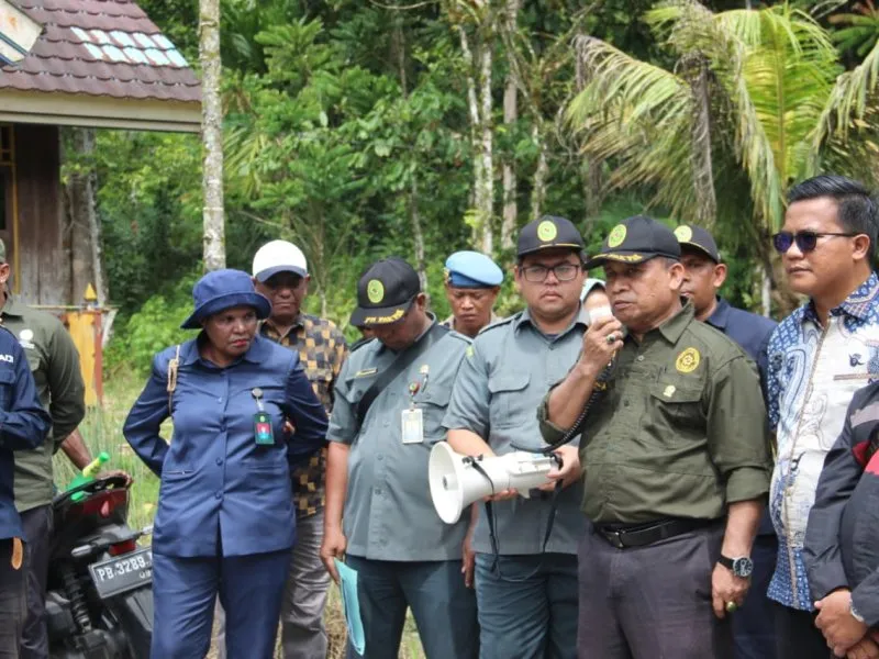 PN Fakfak Eksekusi Sebagian Lahan 98.789 M2 yang Dikuasai Wakil Bupati Fakfak