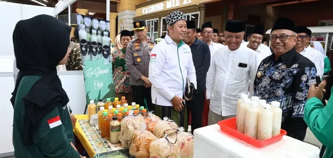 Bupati Blitar Resmi Buka Economic Festival 2026 Dalam Rangka Harlah ke-100 NU