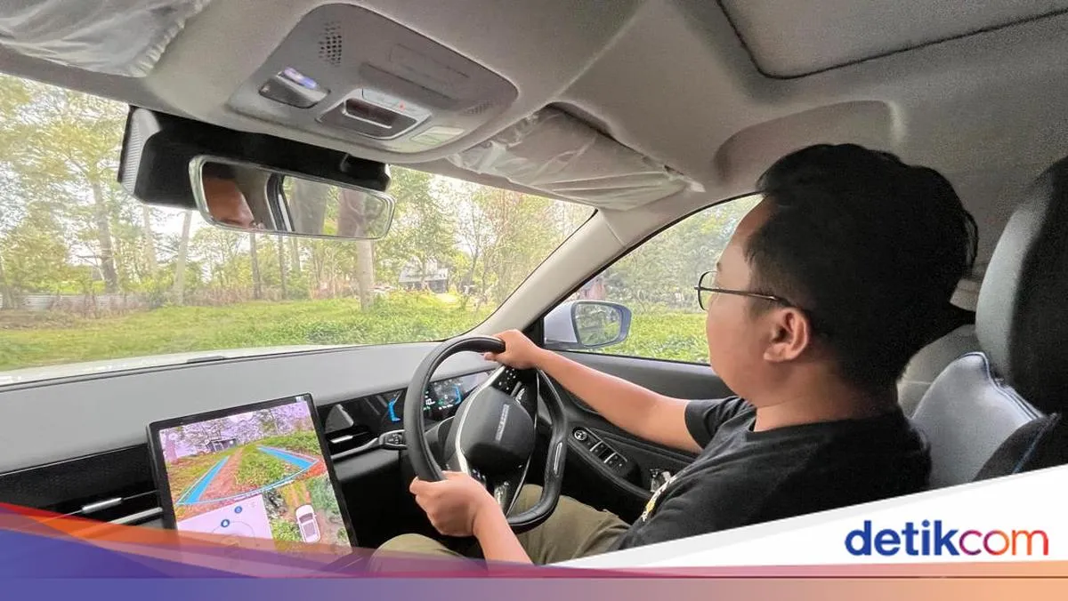 Mobil Listrik China: Layar Sentuh Dominasi, Konsumen Kesulitan?