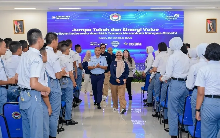 Telkom Perkuat Pendidikan Digital di SMA Taruna Nusantara Cimahi