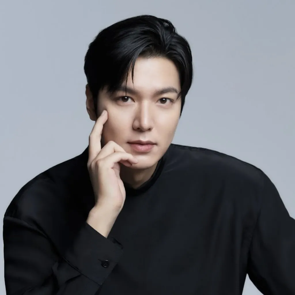Lee Min Ho Buka Peluang Menikahi Selebritas, Pertimbangkan Pernikahan di Usia 38
