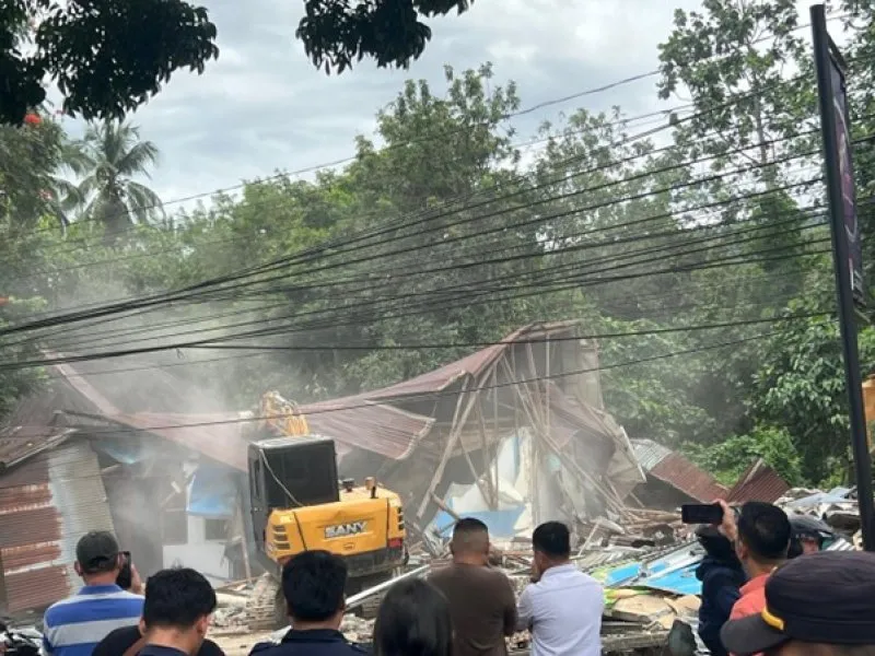 PN Airmadidi Eksekusi Pengosongan Tanah Sengketa Waris 1.562 Meter Persegi