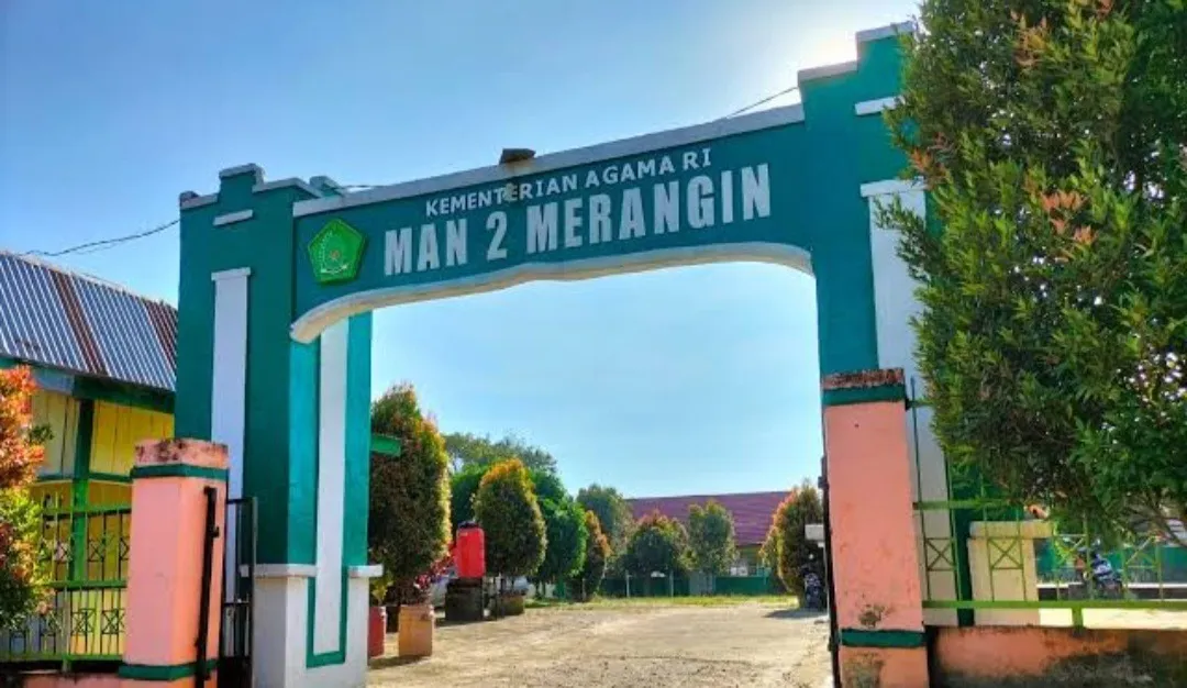 Wali Murid Desak Penjelasan MAN 2 Merangin Terkait Penahanan Ijazah