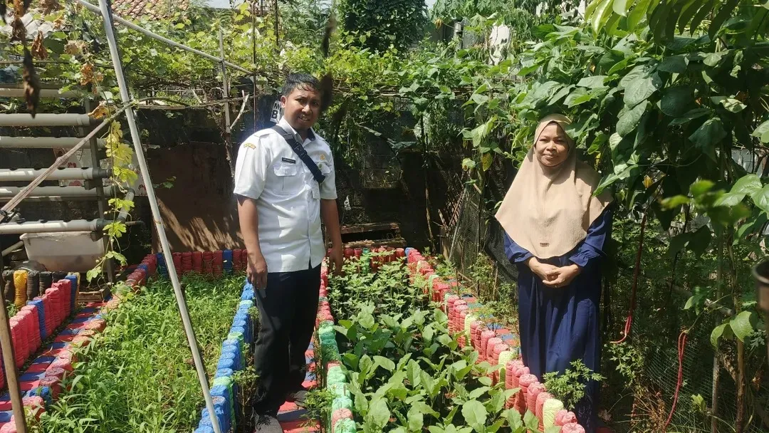 DKP Kota Tangerang Bina KWT Ciledug-Larangan Kembangkan Urban Farming untuk Ketahanan Pangan