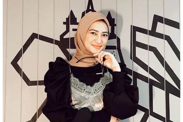 Profil Angkie Yudistia: Penyandang Tunarungu yang Menjadi Staf Khusus Presiden Joko Widodo