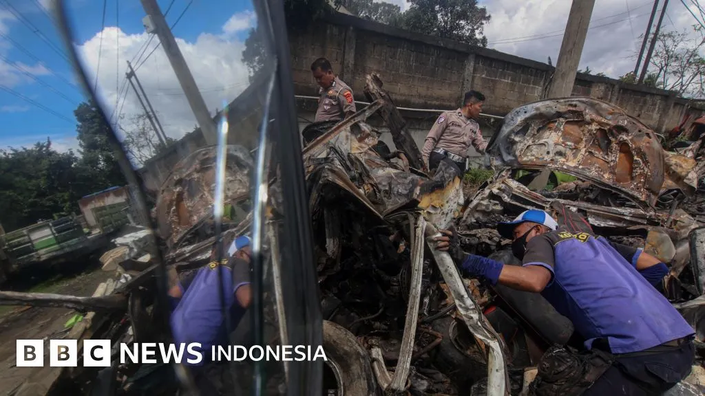 Kecelakaan Beruntun di Gerbang Tol Ciawi: Delapan Orang Tewas dan Belasan Terluka