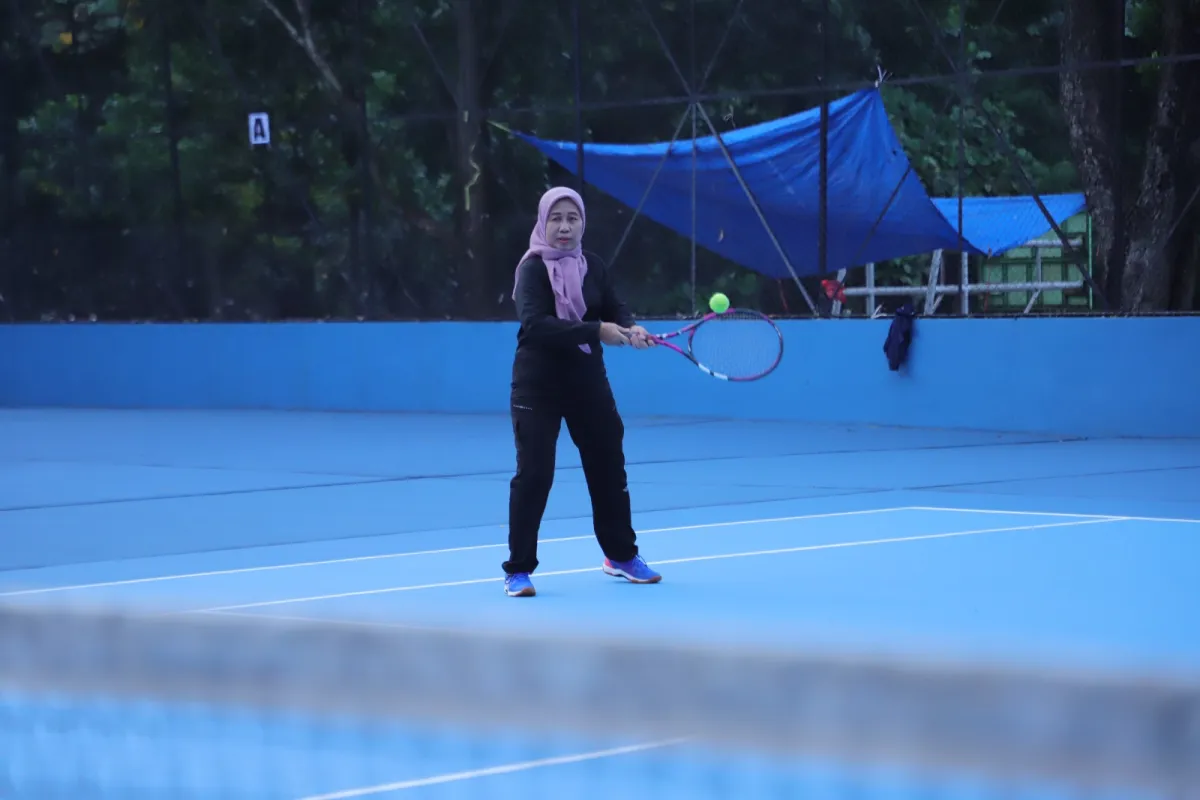 Unila dan Pemkot Metro Perkuat Kerja Sama Lewat Pertandingan Tenis Persahabatan