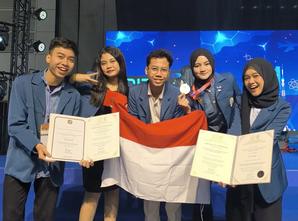 Mahasiswa UNAIR Raih Medali Perak dengan Inovasi Perawatan Iklim Tropis ETLIORÉ