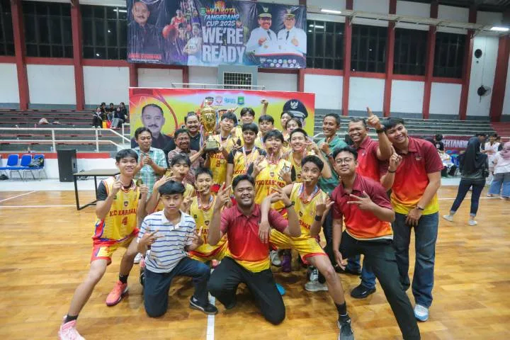 Wali Kota Tangerang Tutup Kejuaraan Basket, Tekankan Pentingnya Karakter