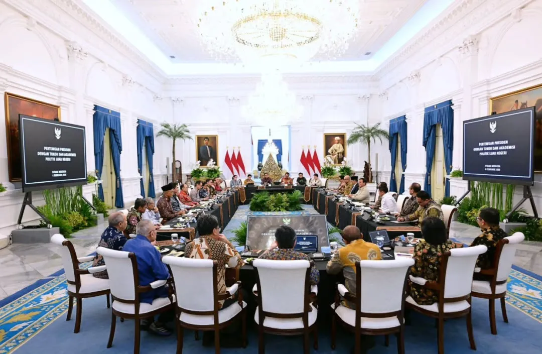 Presiden Prabowo Bahas Diplomasi Indonesia dalam Pertemuan Strategis di Istana
