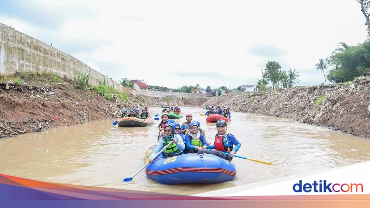 Komunitas Peduli Sungai Sukses Bersihkan Cibanten untuk Wisata Edukasi