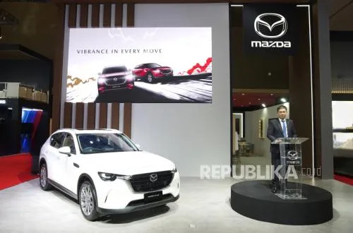 Mazda Kenalkan CX-60 Sport di IIMS 2026 dengan Harga Rp718,8 Juta