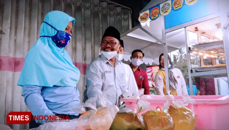 Wakil Bupati Banyuwangi Gelar Buka Puasa Bersama di Warung Pojok Siliragung