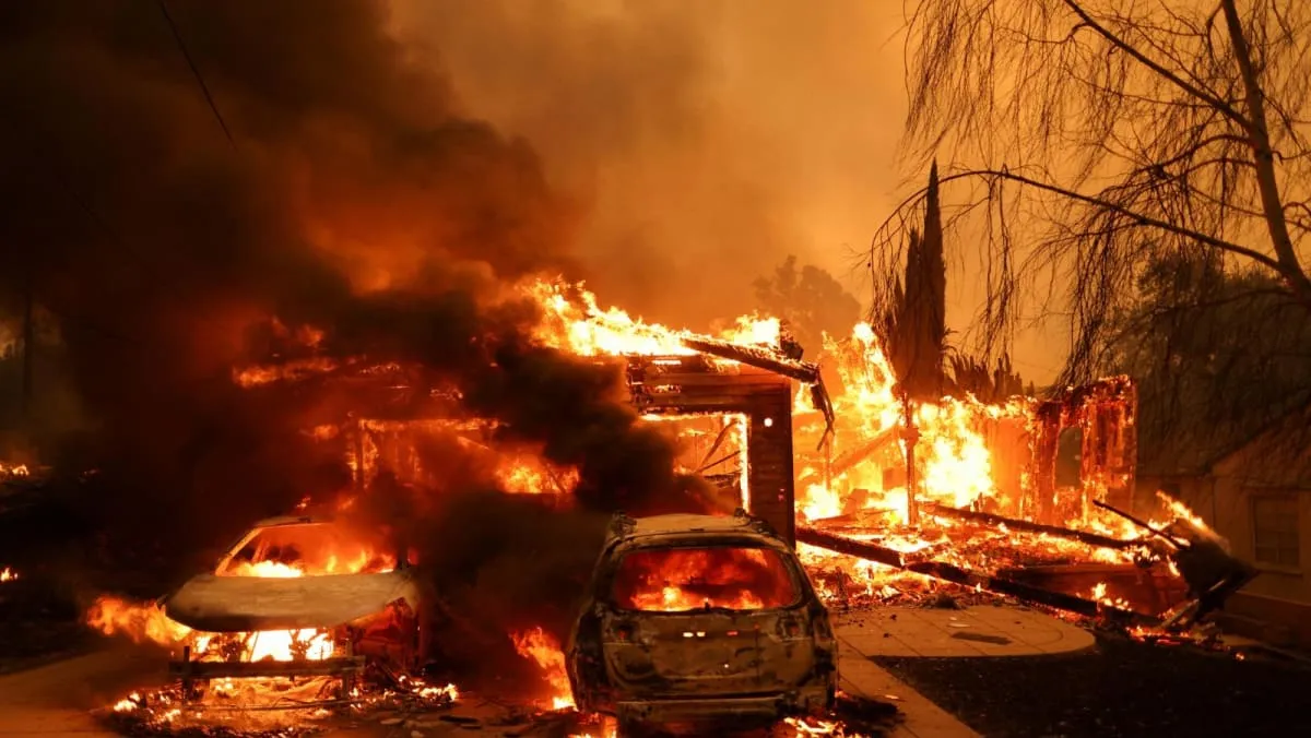 Kebakaran Melanda Los Angeles, Sejumlah Selebriti Kehilangan Rumah
