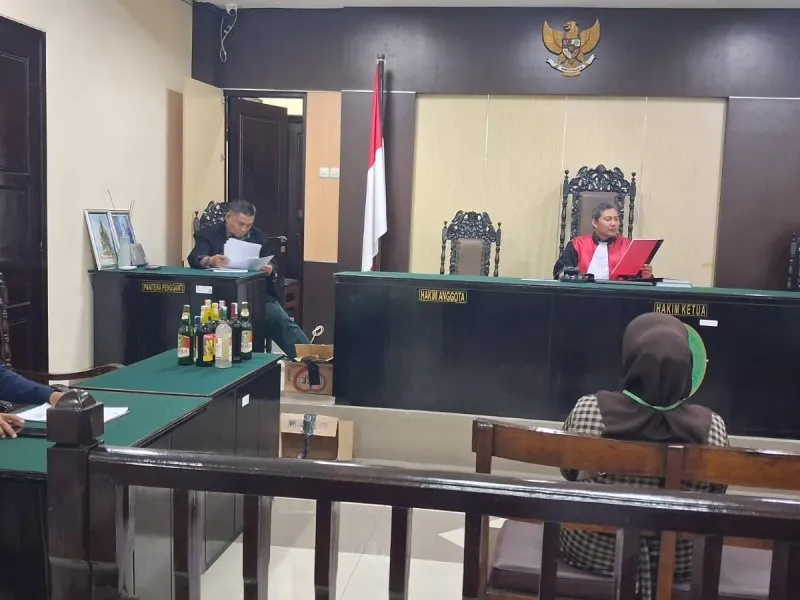 Hukuman Pengawasan bagi Pedagang Miras di Sampang