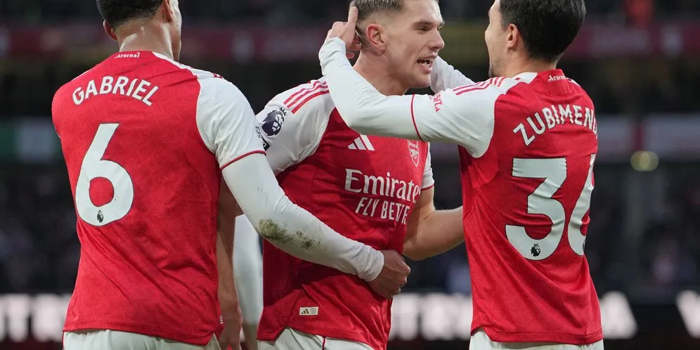 Arsenal Kembali Menang, Pertahankan Puncak Klasemen dengan Kemenangan 2-0 atas Sunderland