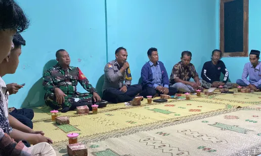 Penyuluhan Bahaya Miras oleh Bhabinkamtibmas di Bangunjiwo
