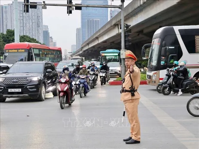 Perdana Menteri Tegaskan Keselamatan Transportasi Selama Liburan Tet 2026