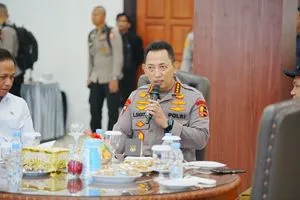 Kapolri: Polisi Hadir untuk Jamin Kebebasan Berpendapat, Bukan Batasi