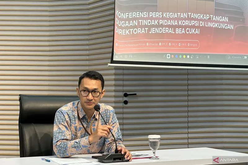 Pemilik Blueray Serahkan Diri Terkait Kasus Suap Bea Cukai