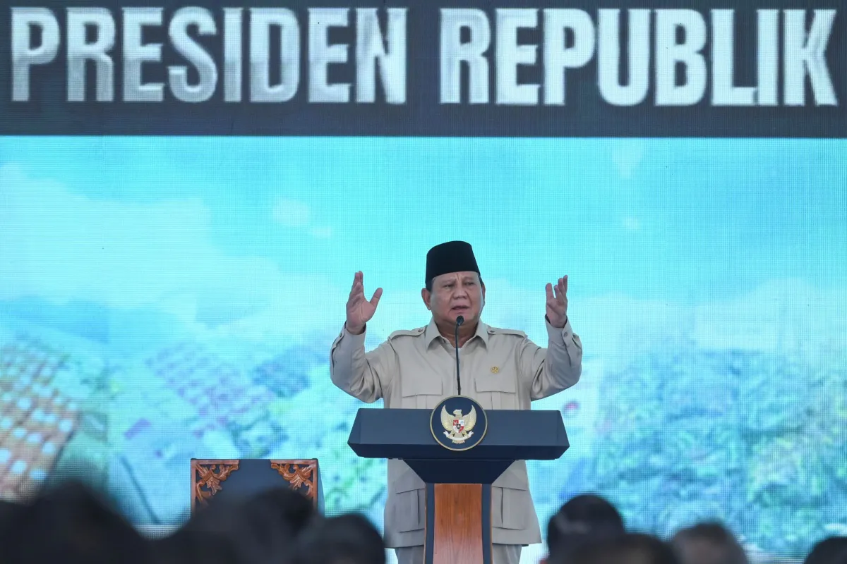 Setahun Prabowo-Gibran: Target 19 Juta Kerja Terkendala PHK, Dominasi Informal, dan Hilirisasi Padat Modal