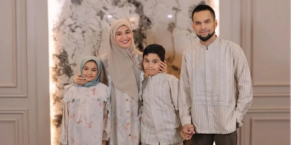 Teuku Adam Antusias Tampil di Fashion Show Karya Ibunya