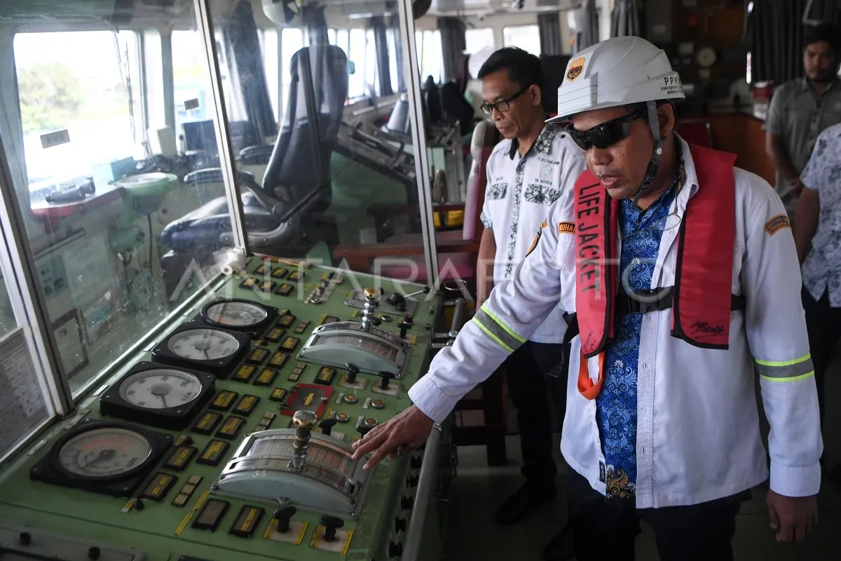 Uji Kelaikan Kapal di Pelabuhan Samarinda untuk Keamanan Penumpang