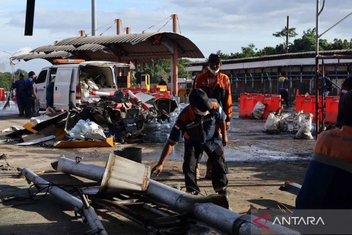 Kemenhub Selidiki Kecelakaan Maut di Gerbang Tol Ciawi
