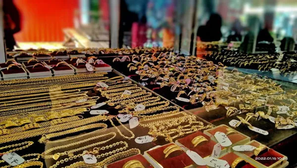 Update Harga Emas 24 Karat di Bandar Lampung 7 Februari 2026