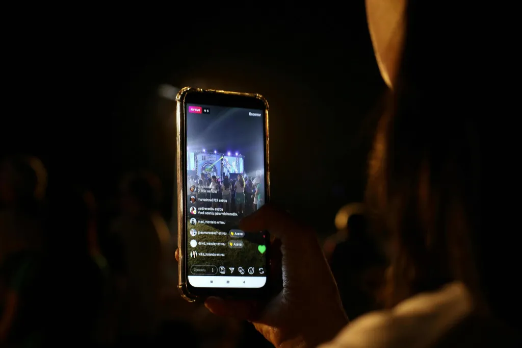 Royalti Musik Wajib untuk Live Streaming di Media Sosial
