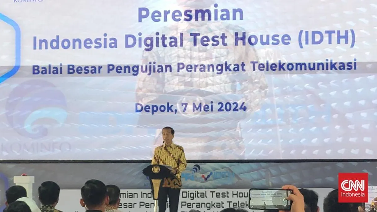 Jokowi Serukan Peningkatan Industri Teknologi Lokal di Tengah Banjir Produk Impor
