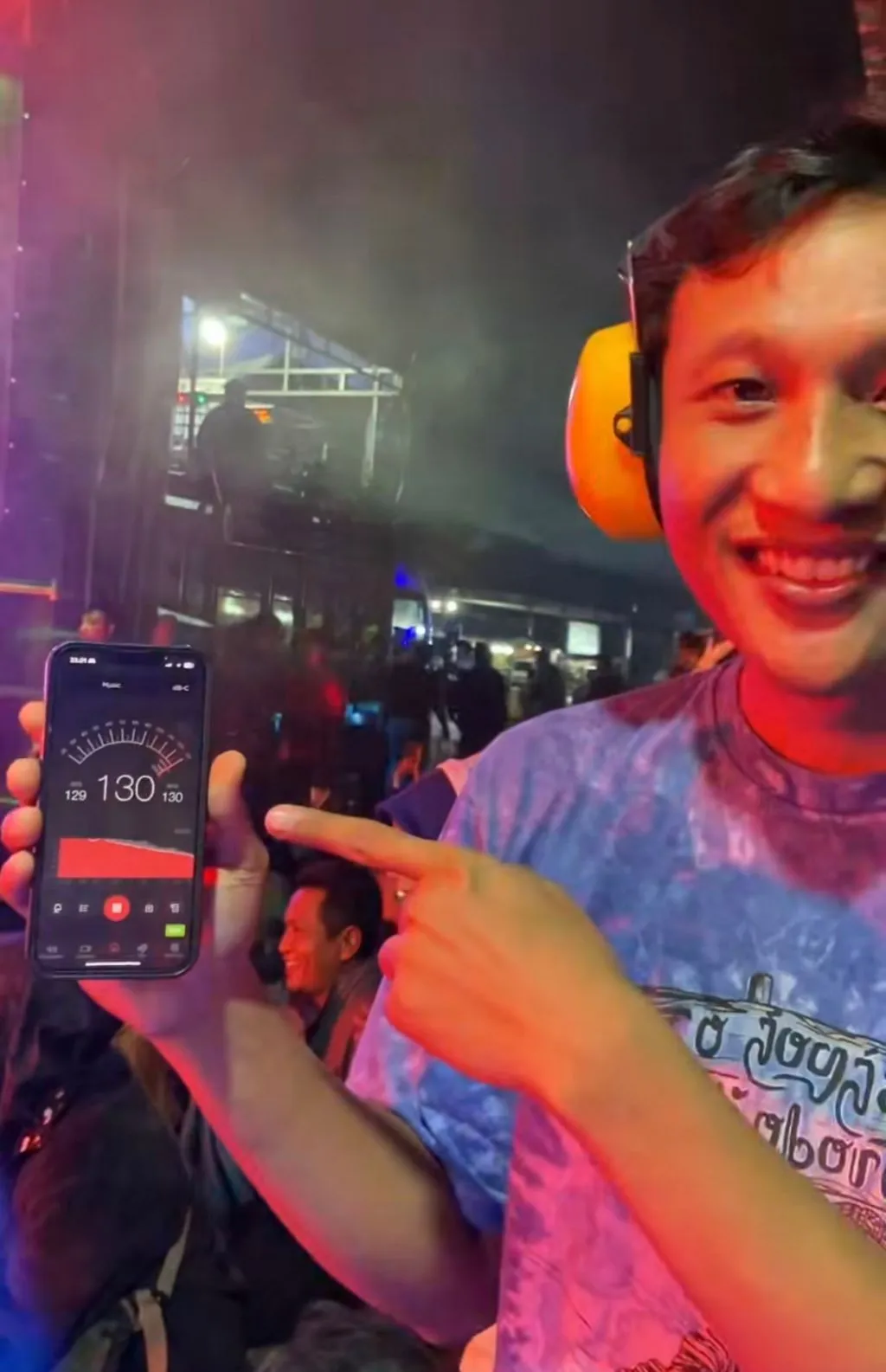 Viral Unggahan Warga Blitar Ukur Kebisingan Sound Horeg hingga 130 Desibel