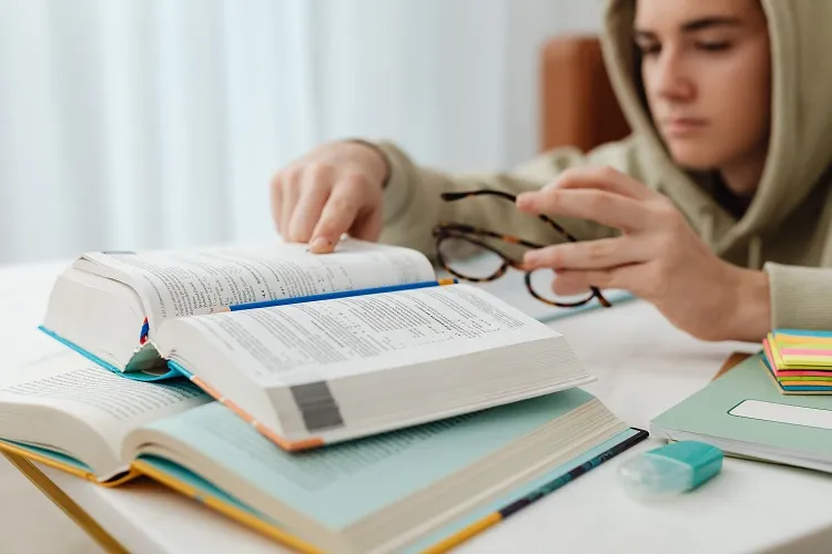 Contoh Soal UTBK Bahasa Inggris: Cara Menjawab Tipe Parafrase Kalimat