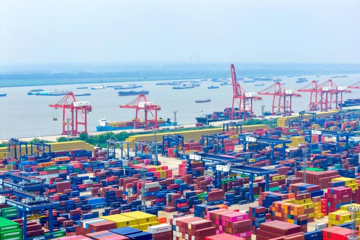 WTO Revisi Naik Pertumbuhan Perdagangan Barang Global 2025 Jadi 2,4 Persen