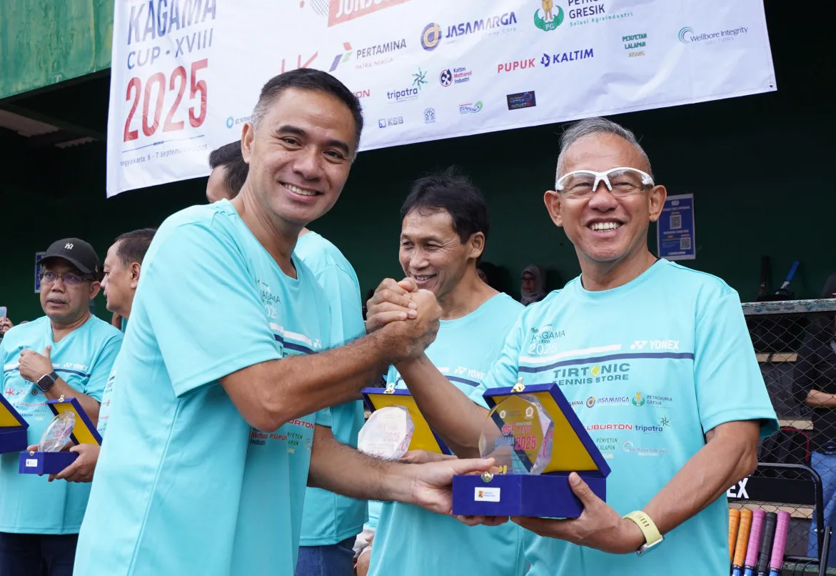 Turnamen Tenis Kagama Cup 2025 Sukses Libatkan 120 Peserta Alumni UGM