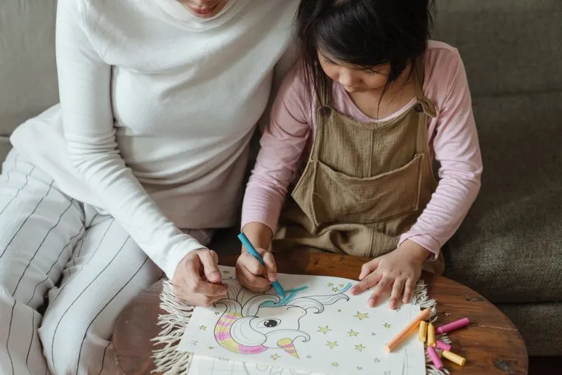 Strategi Agar Anak Tidak Bosan Belajar Daring di Rumah